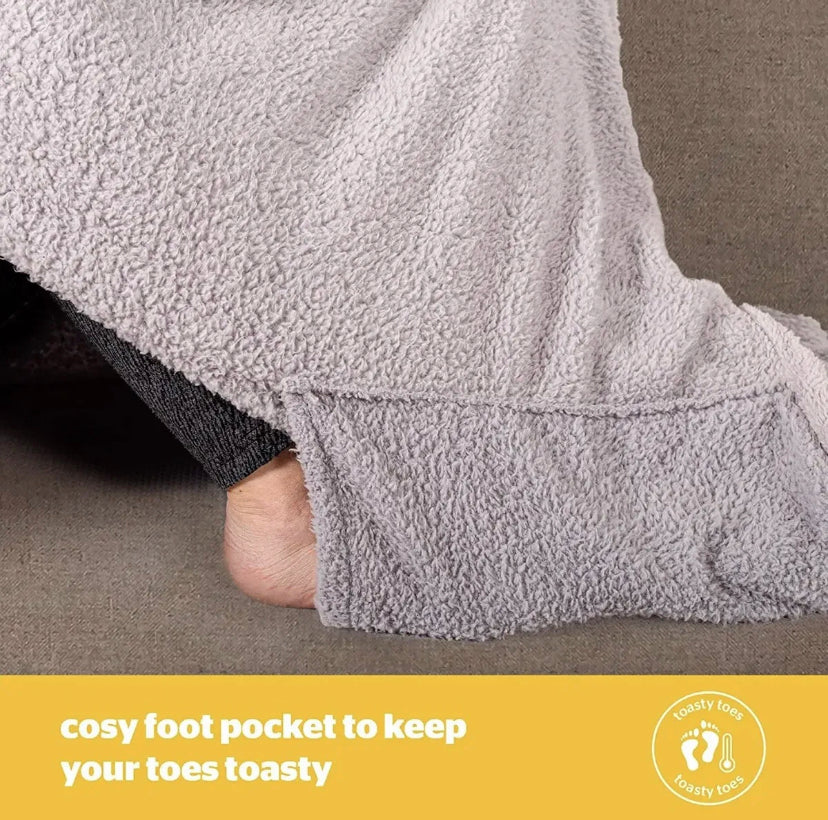 Silentnight Snugsie Wearable Blanket - Soft Teddy Fleece. Light Grey/Silver